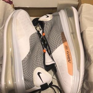 Air max 720 limited design